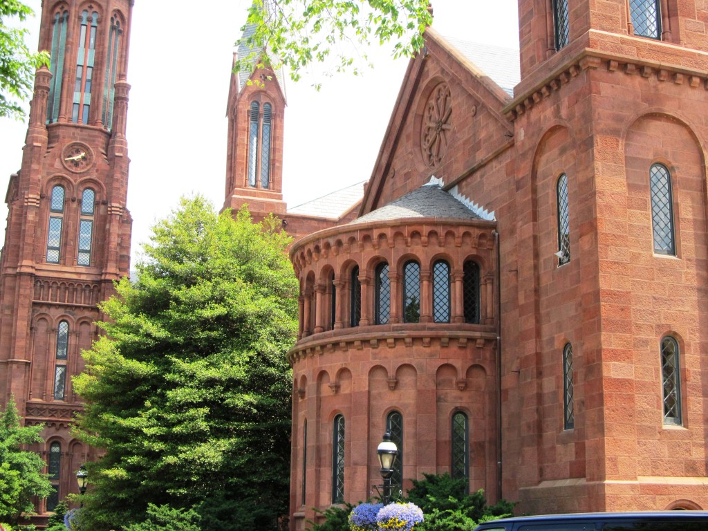 Smithosonian, information center