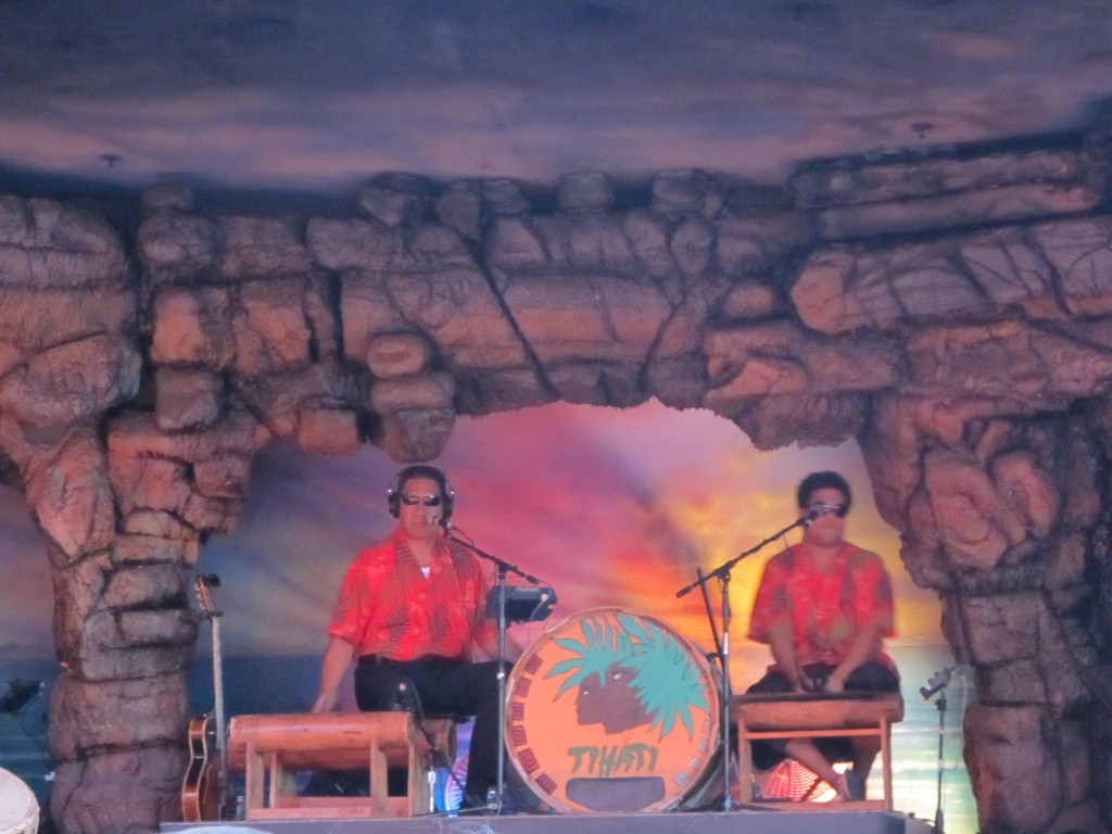 The Hawaiian musicians 