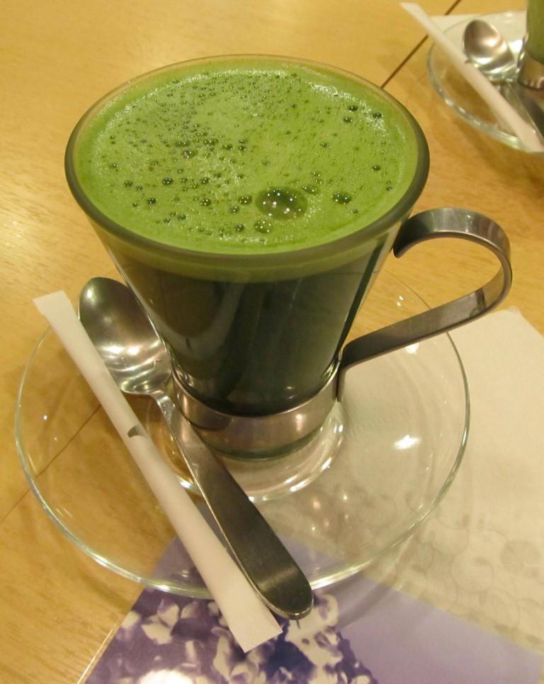 Green Tea at Nana's cafe